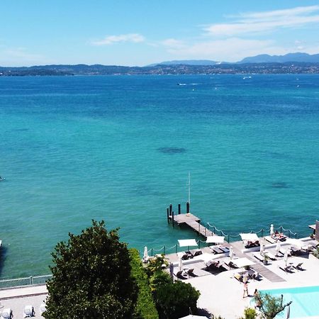 Aqva Boutique Hotel (Adults Only) Sirmione Exteriör bild