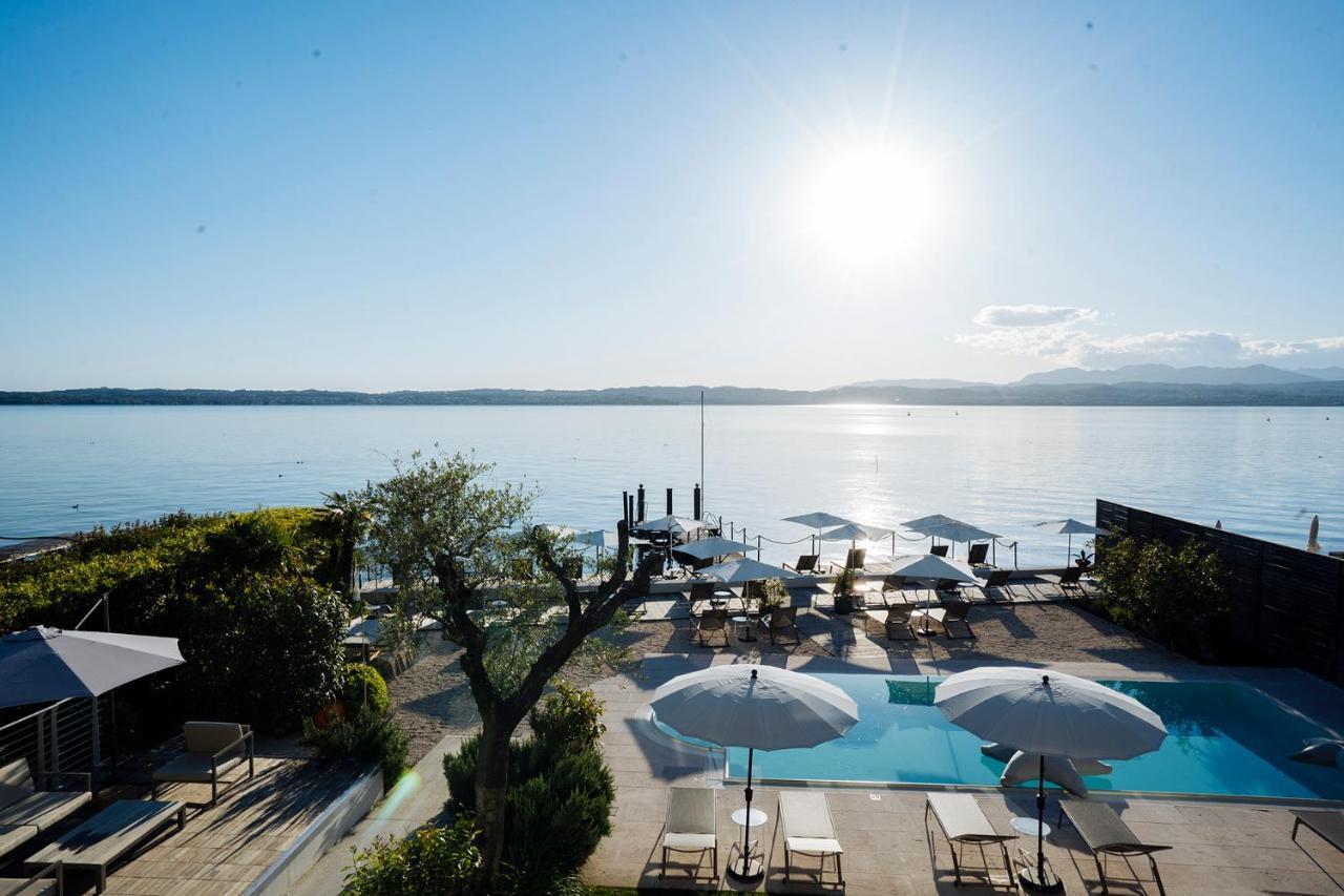 Aqva Boutique Hotel (Adults Only) Sirmione Exteriör bild