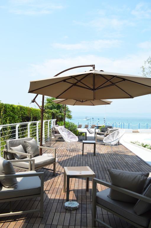 Aqva Boutique Hotel (Adults Only) Sirmione Exteriör bild